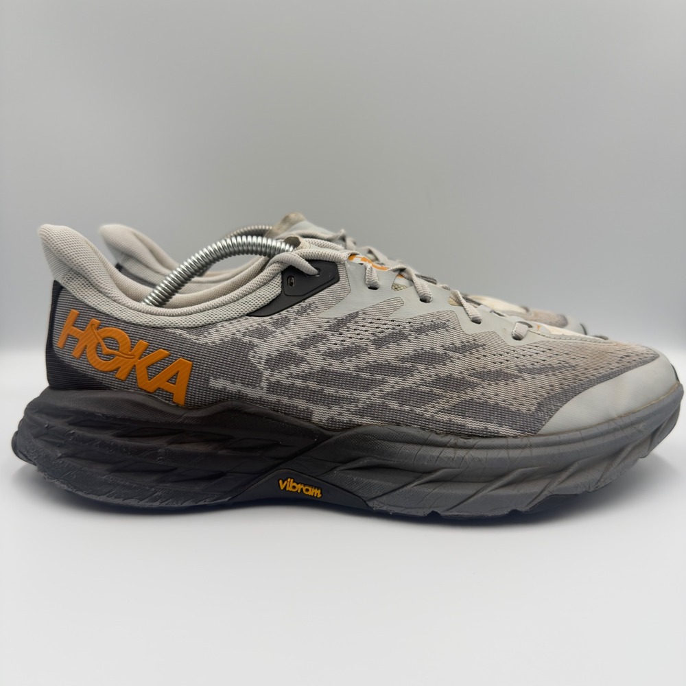 Hoka One One Speedgoat 5 Wide Mens Size 11 Trail Running Shoes Grey Orange